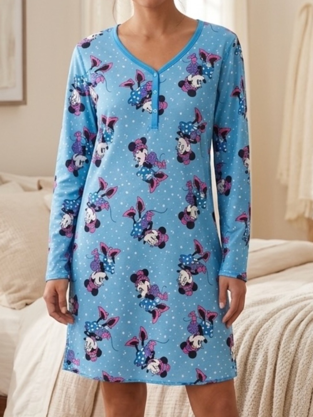 Disney Flannel Nightgown Womens Size Medium Blue All Over Print Minnie Mouse